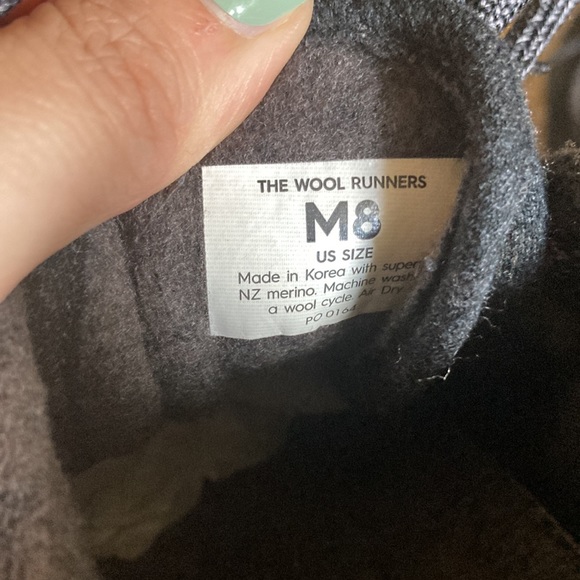 Allbirds Charcoal Wool Runner Sneakers Women’s 9.5 or Men’s 8 - Picture 8 of 9